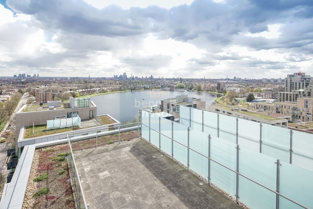 Property photo 3 of 14 Dsc06488