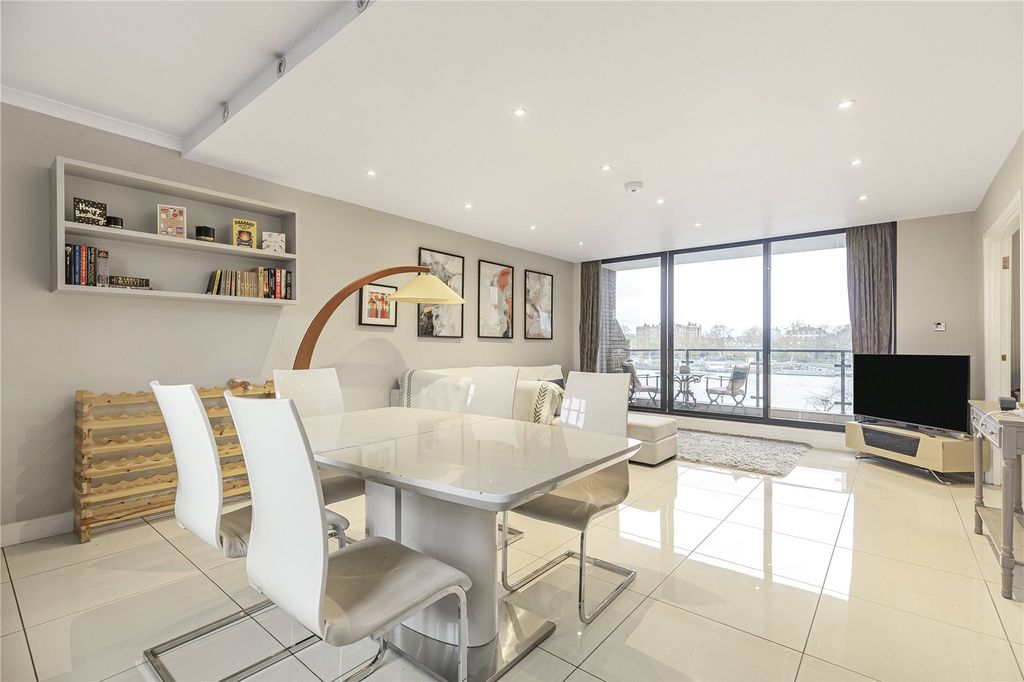 Property photo 2 of 9 Picture No. 20