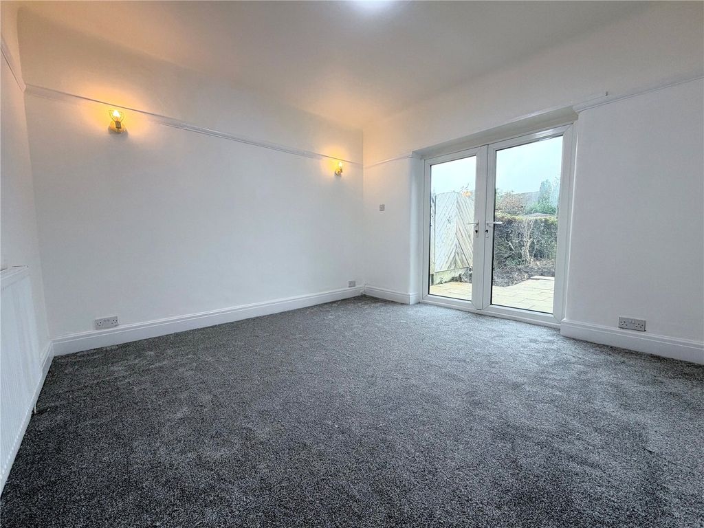 Property photo 3 of 12 Picture No. 08