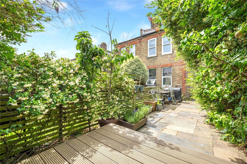 Property photo 3 of 16 Picture No. 41