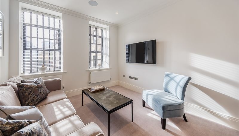 Property photo 1 of 7 lg_P5684_63675558...