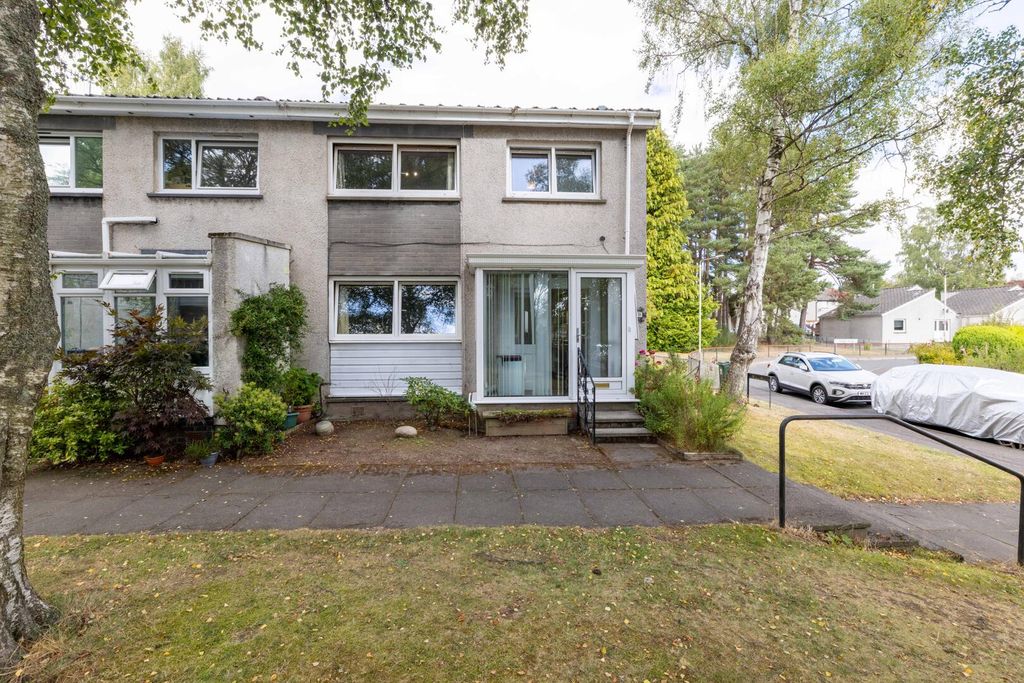 Property photo 1 of 15 Front (Exterior)