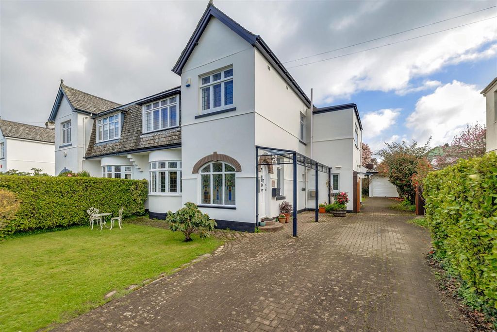 Property photo 1 of 34 Front Exterior