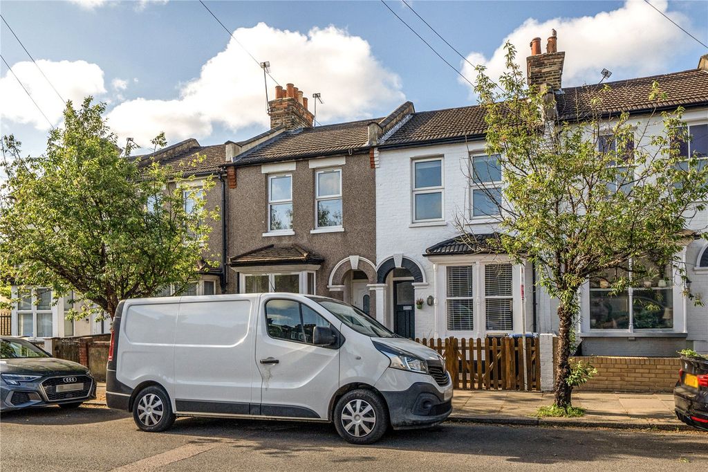 Additional image 15 of 3 bed terraced house for saleCross Road, Enfield EN1