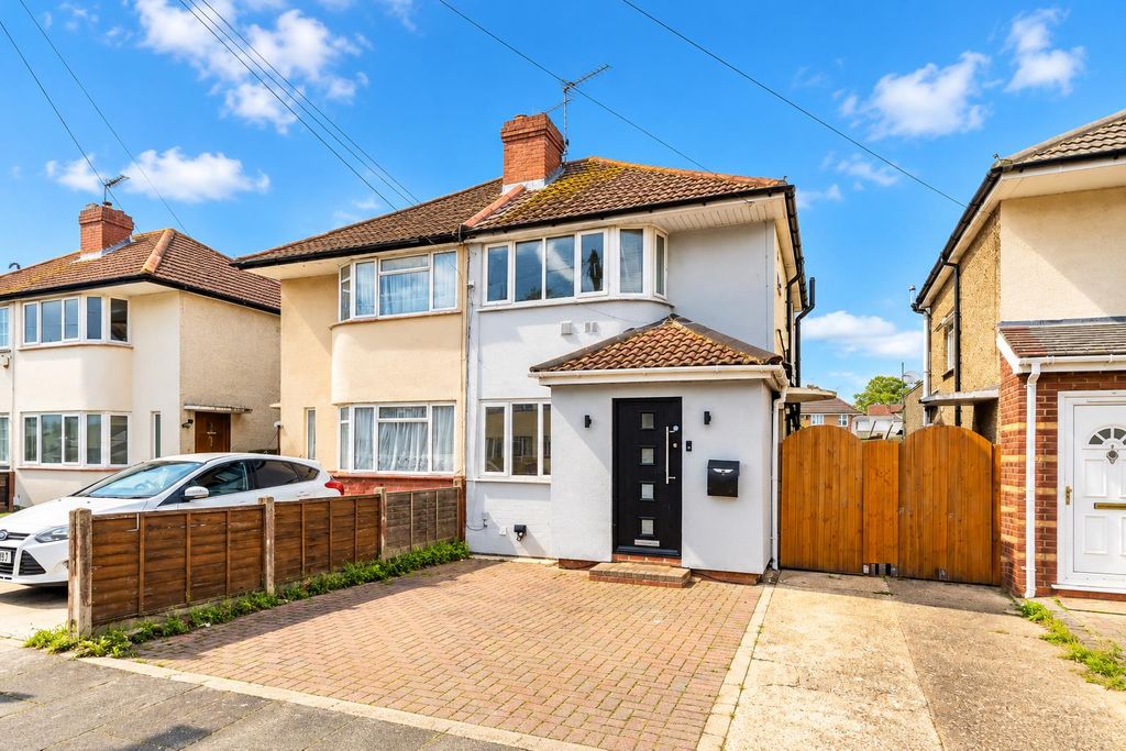 Property photo 1 of 14 101.Png