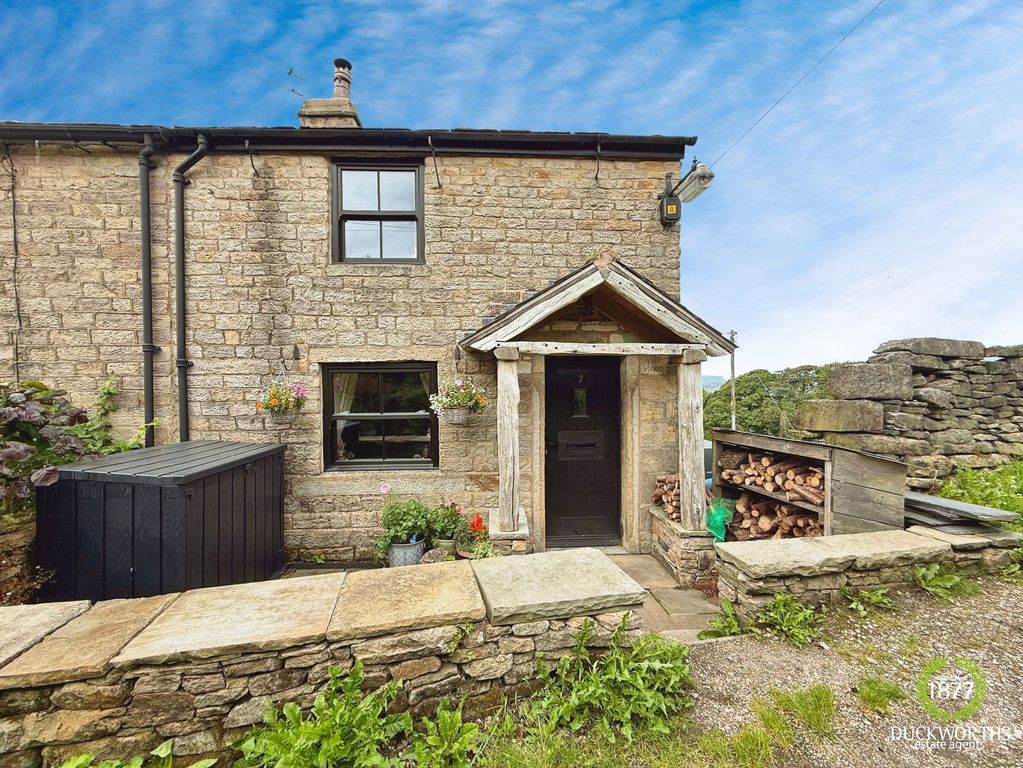 Property photo 1 of 42
