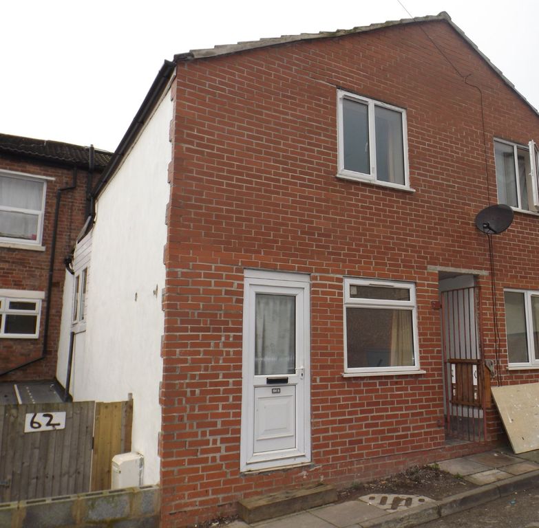 Property photo 2 of 8