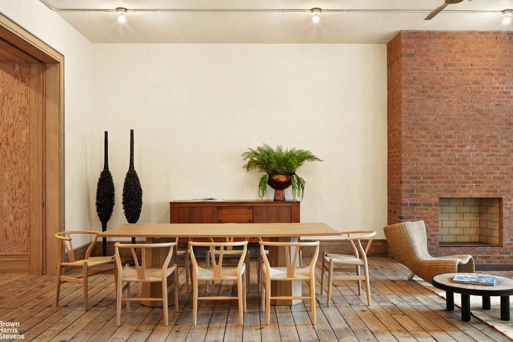 Property photo 3 of 12 <Alttext/>