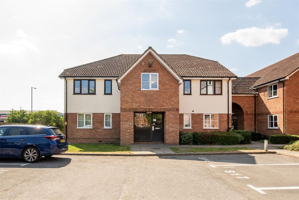 Property photo 1 of 11 Helliwell &amp; Co.