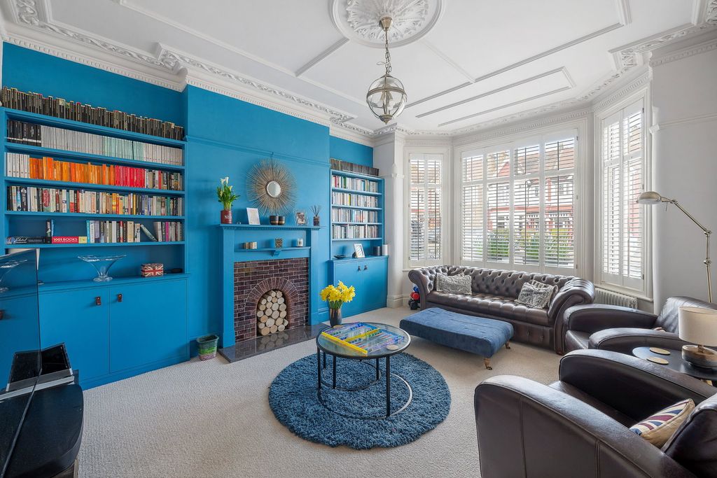Property photo 1 of 55