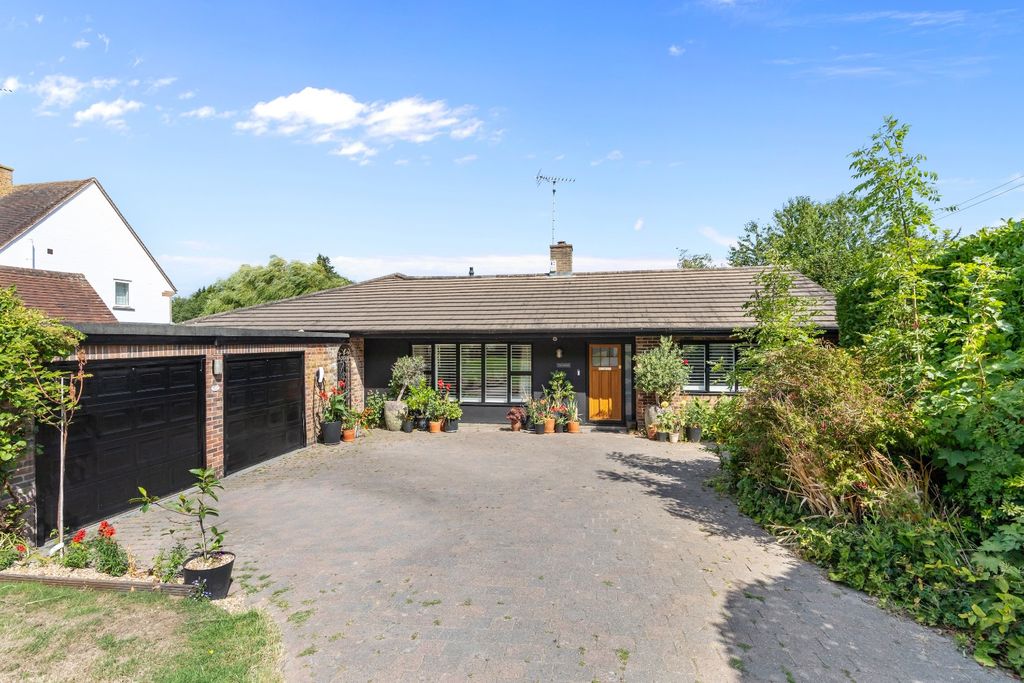 Property photo 1 of 34 5260030