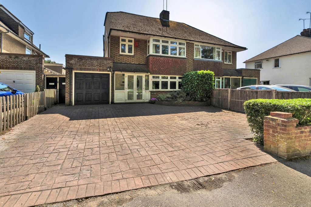 Property photo 1 of 20 21-6A3d0B36B88cd-...