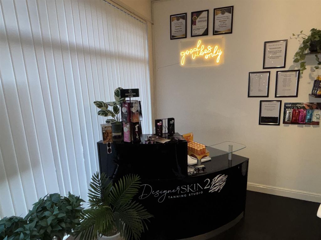 Property photo 2 of 7 Photo 1