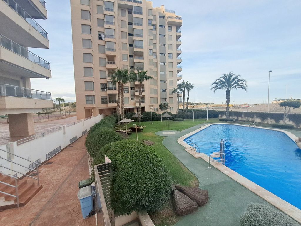 Property photo 2 of 29