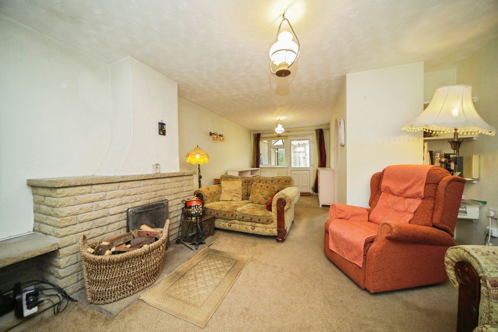 Property photo 3 of 15 Pbox-Img.Jpg