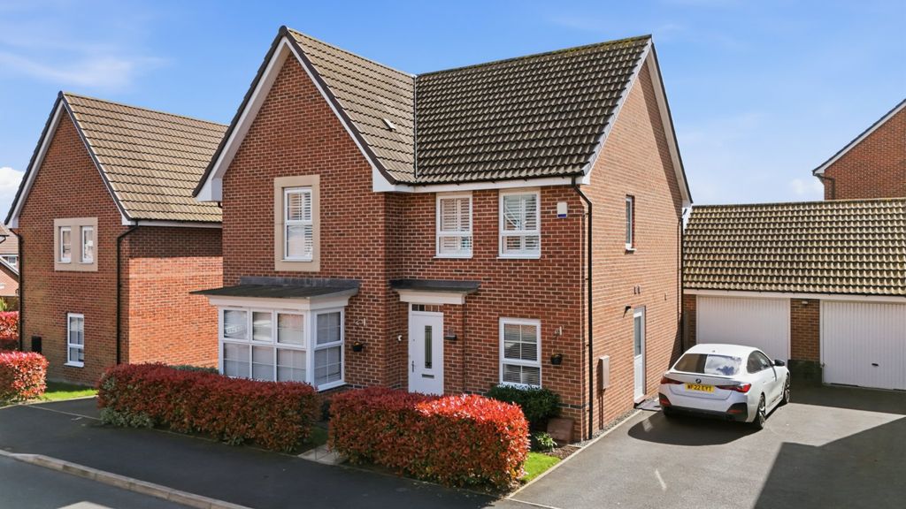 Property photo 1 of 23 Picture No. 29