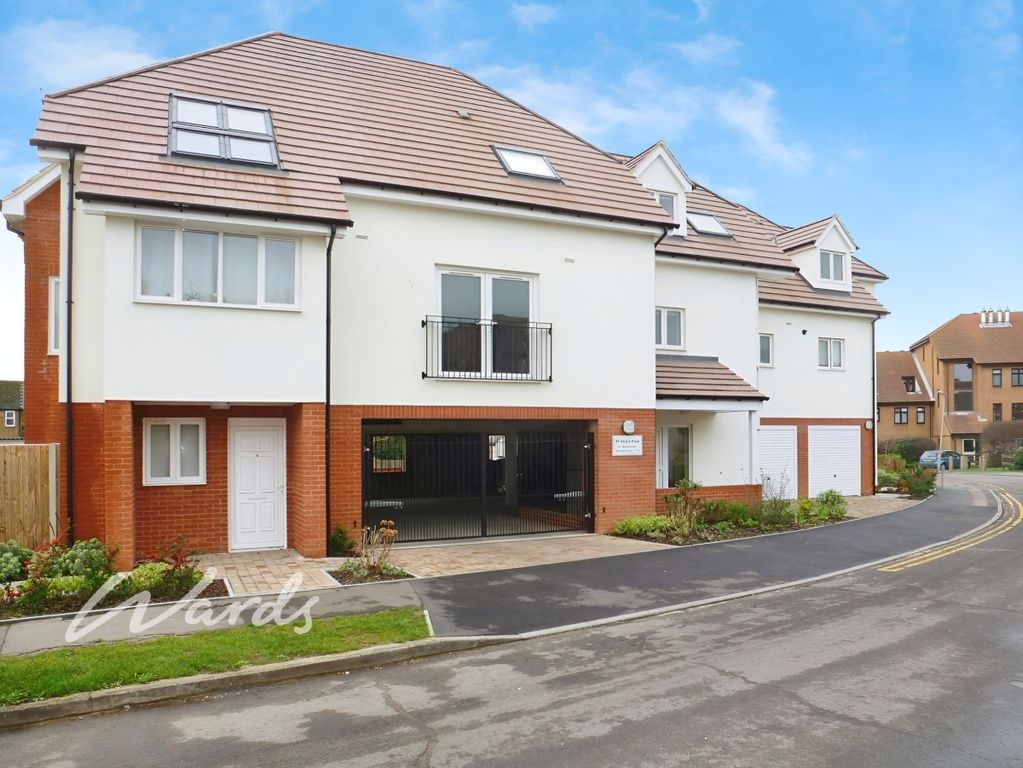 Property photo 1 of 13 31524310-Fileacce...