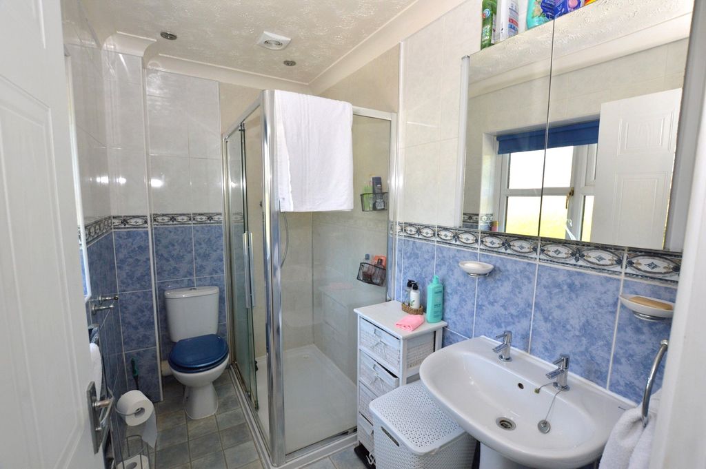 Property photo 3 of 15 3 - Picture No. 05