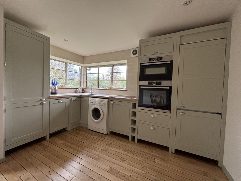 Property photo 2 of 16 Img_6162