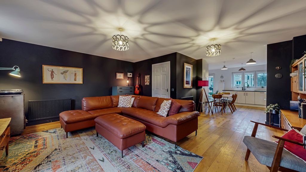 Property photo 3 of 46 46-Print-23 Kelvindale Court_45