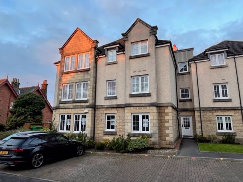 2 bed flat for sale Carriagehill
