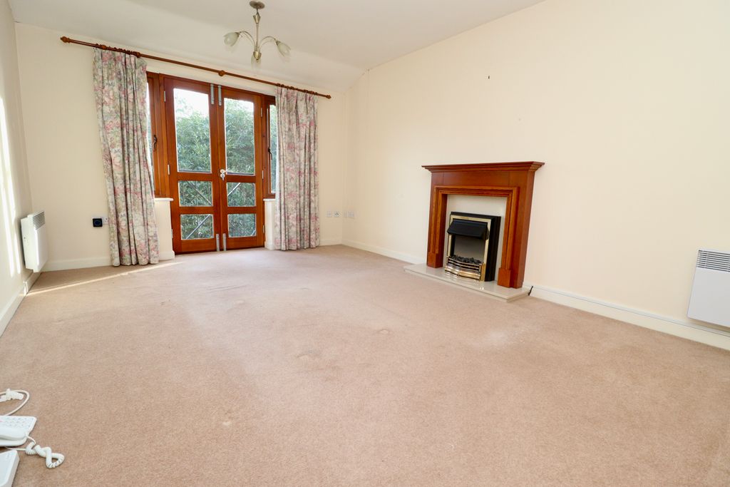 Property photo 3 of 8 Img_6630