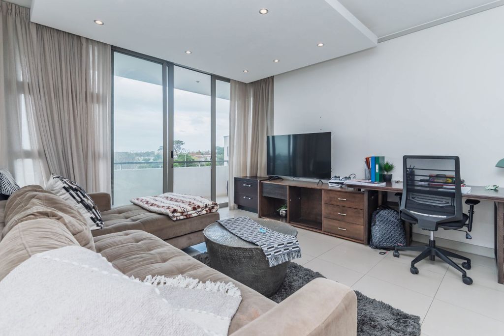 Property photo 3 of 15 Kw1703982