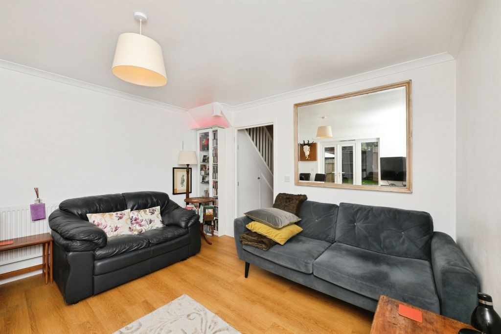 Property photo 3 of 16