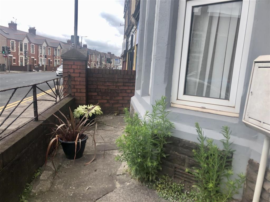 Property photo 2 of 11