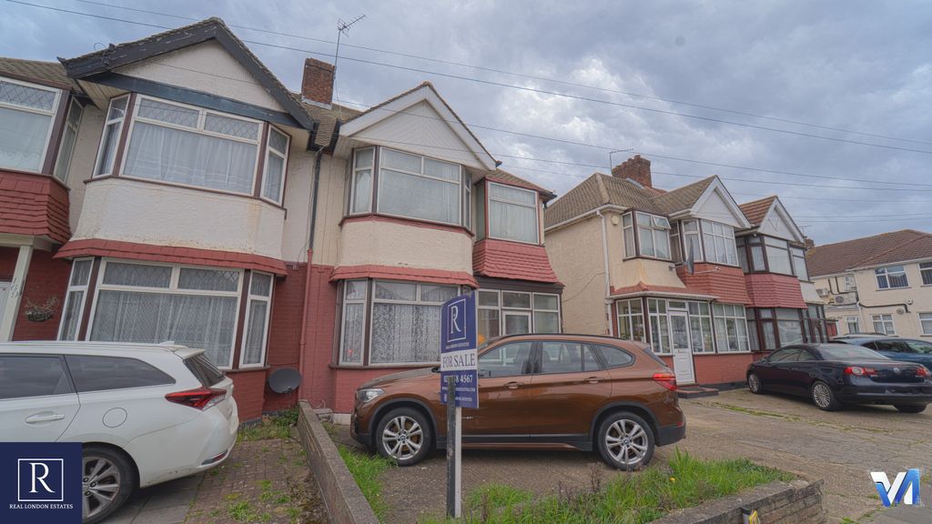 Property photo 2 of 30