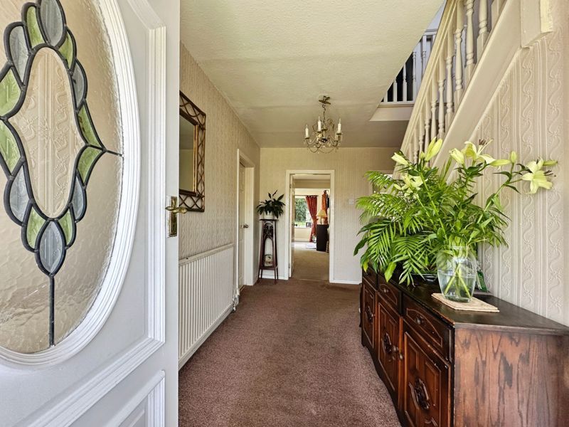 Property photo 3 of 27 Hallway