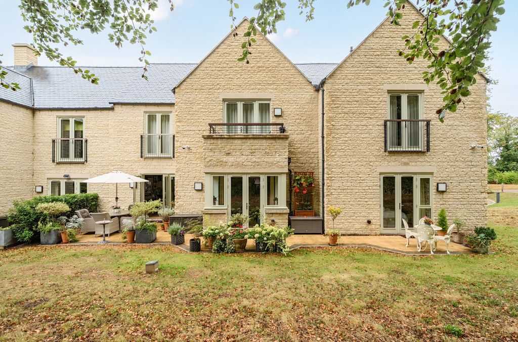 Property photo 1 of 30 1513607-2-6A97F6c...