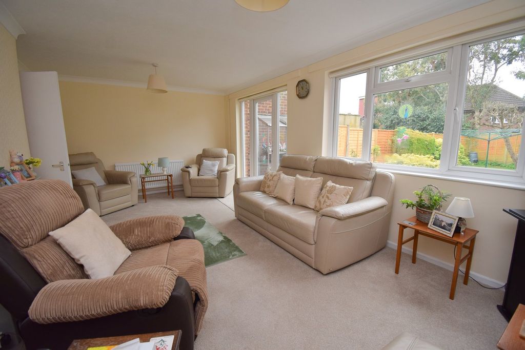 Property photo 3 of 30