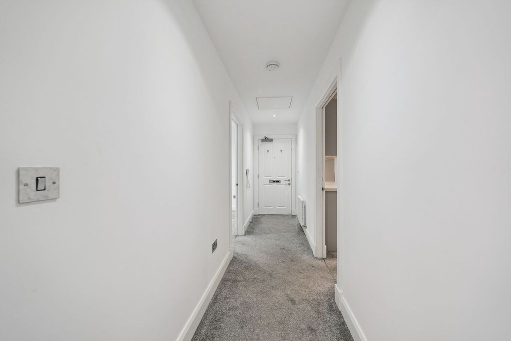 Additional image 13 of 2 bed flat for saleFlat C, Braeholm, 31 Montrose Street East, Helensburgh G84