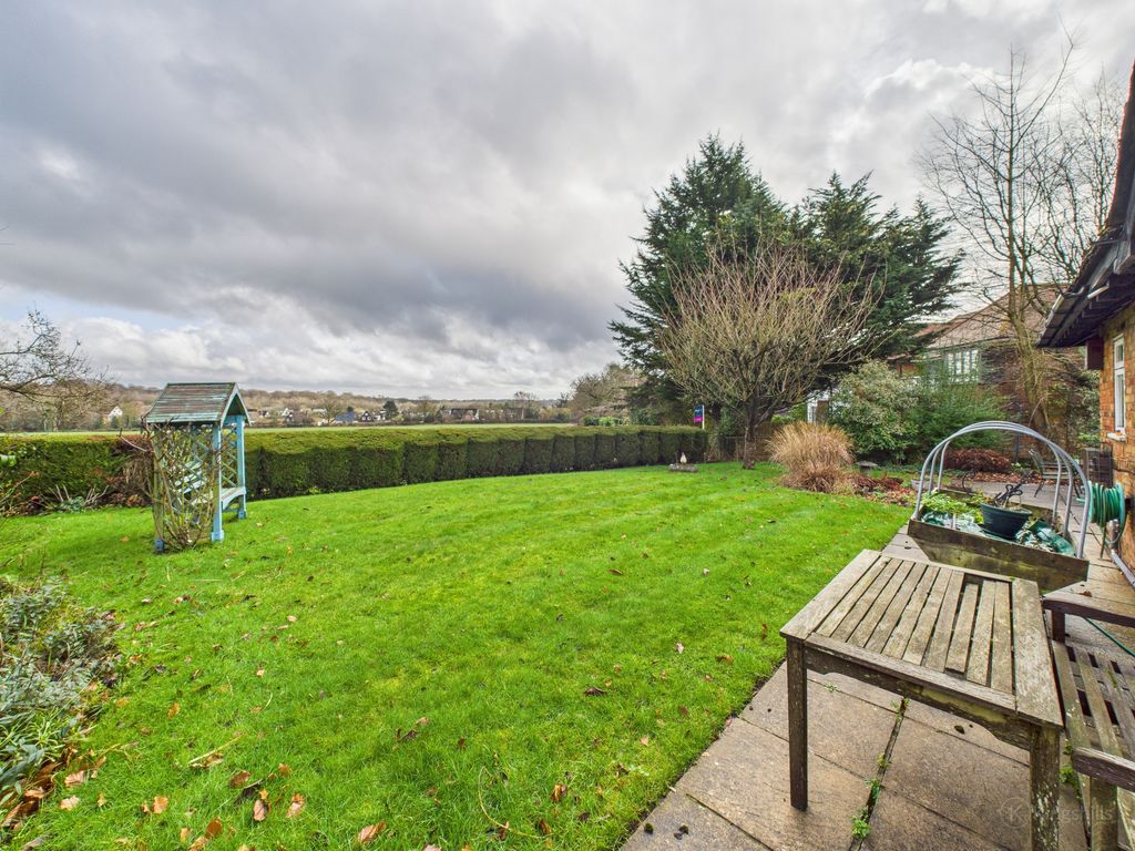 Property photo 2 of 19 Garden