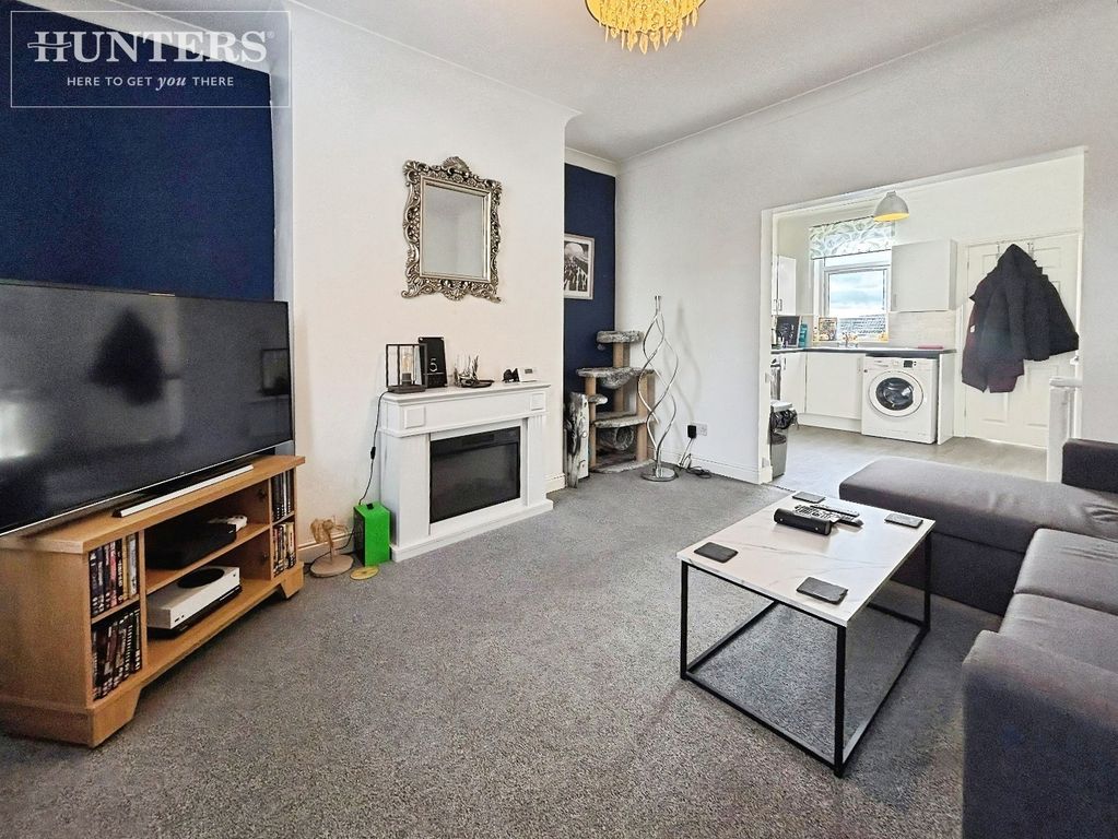 Property photo 2 of 9 Pbox-Img.Jpg