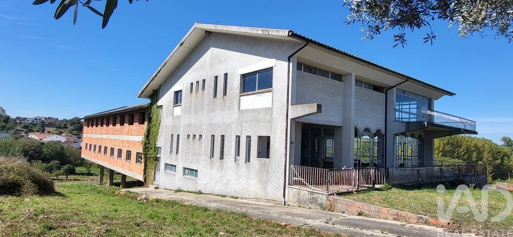 Property photo 2 of 30
