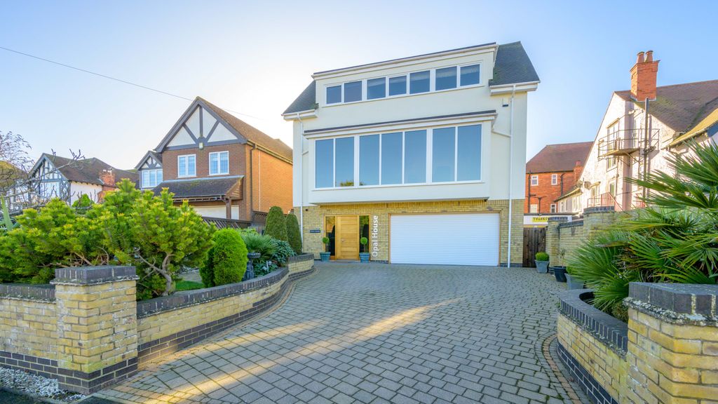 Property photo 1 of 56