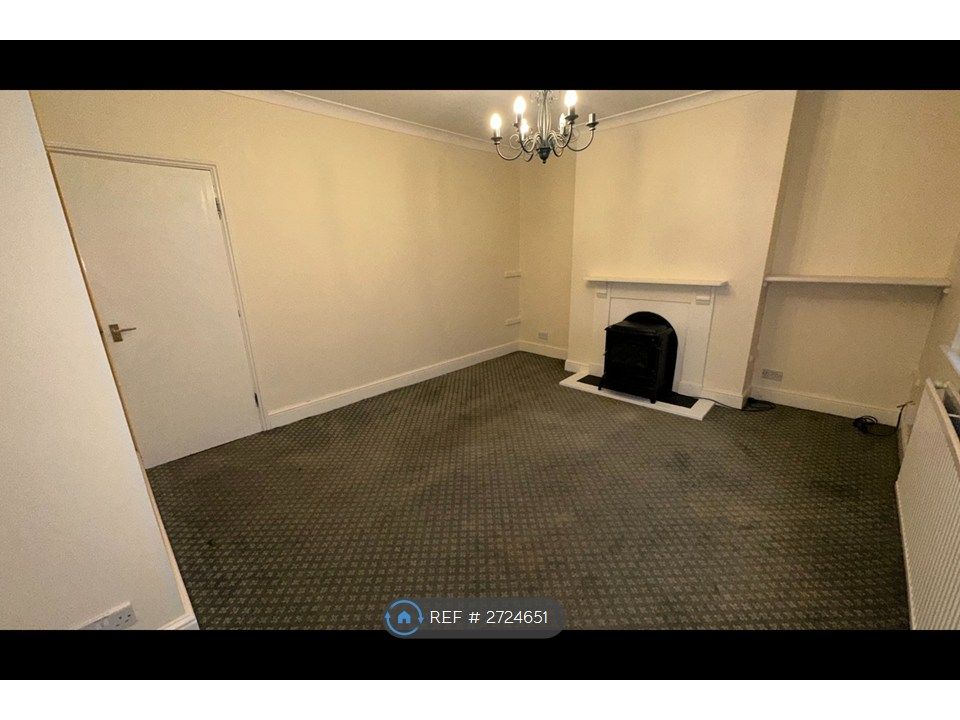 Property photo 2 of 29