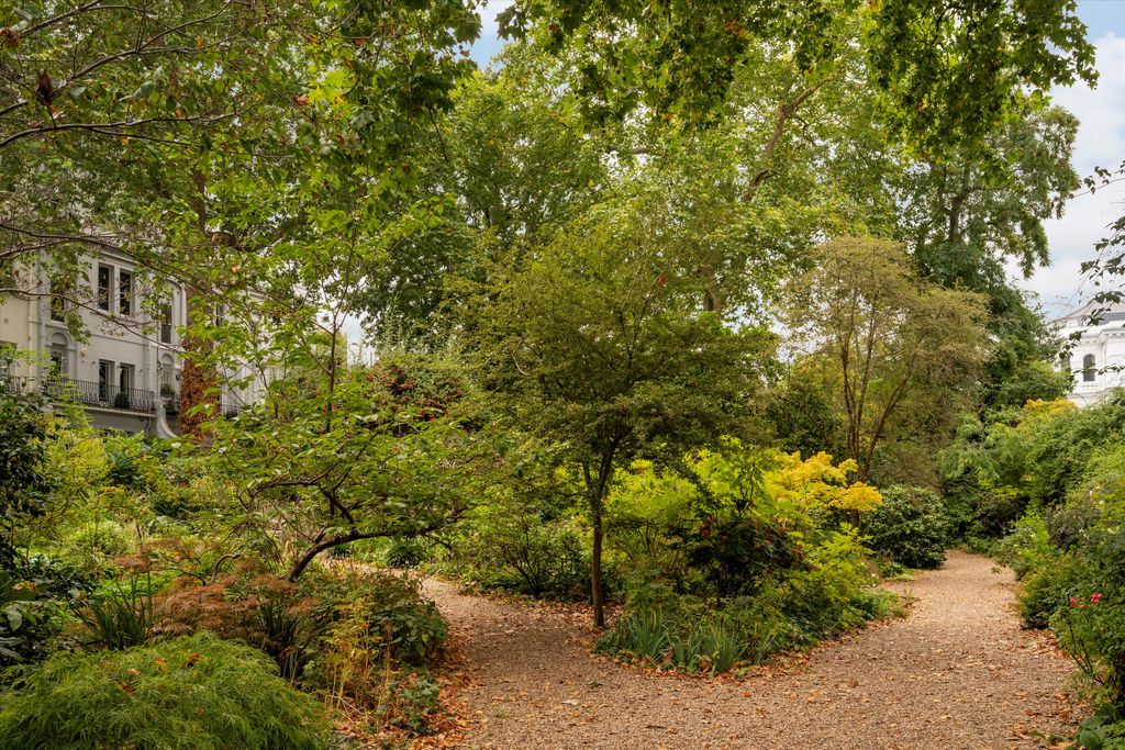 Property photo 3 of 16 Image