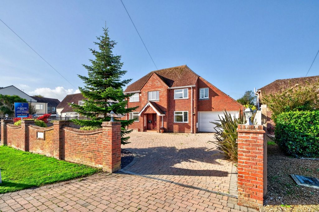Property photo 1 of 44 Picture No. 39