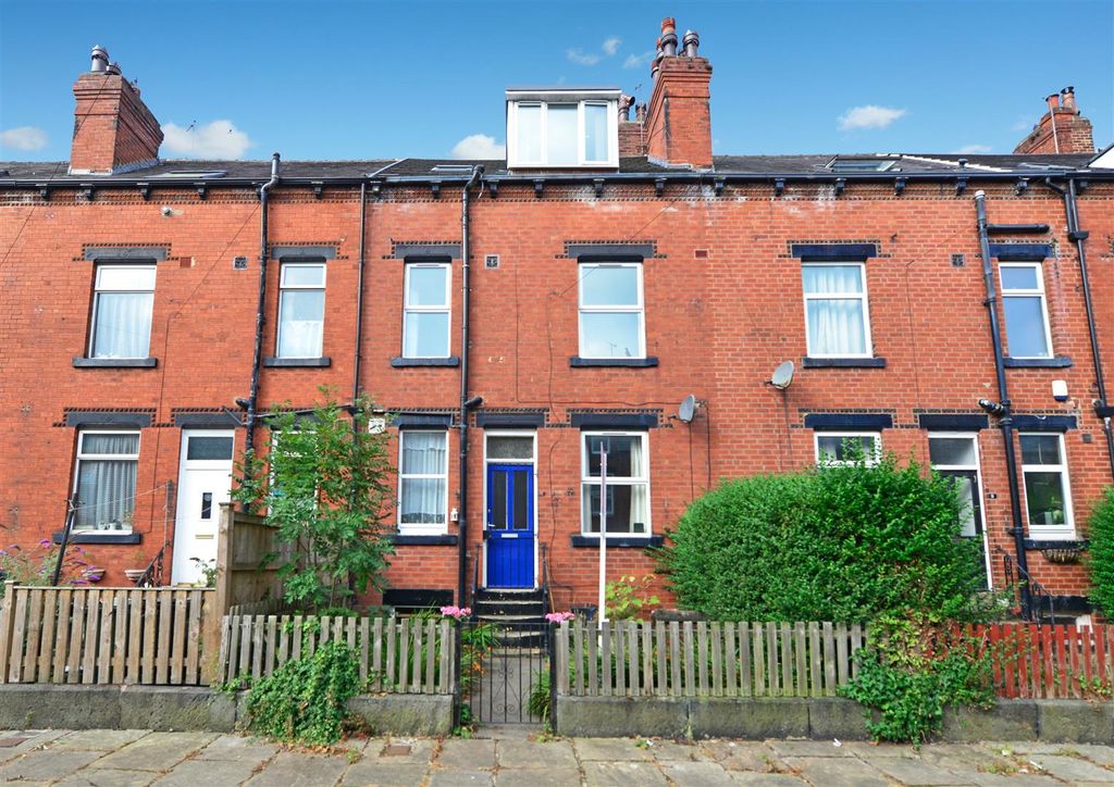 Property photo 1 of 17