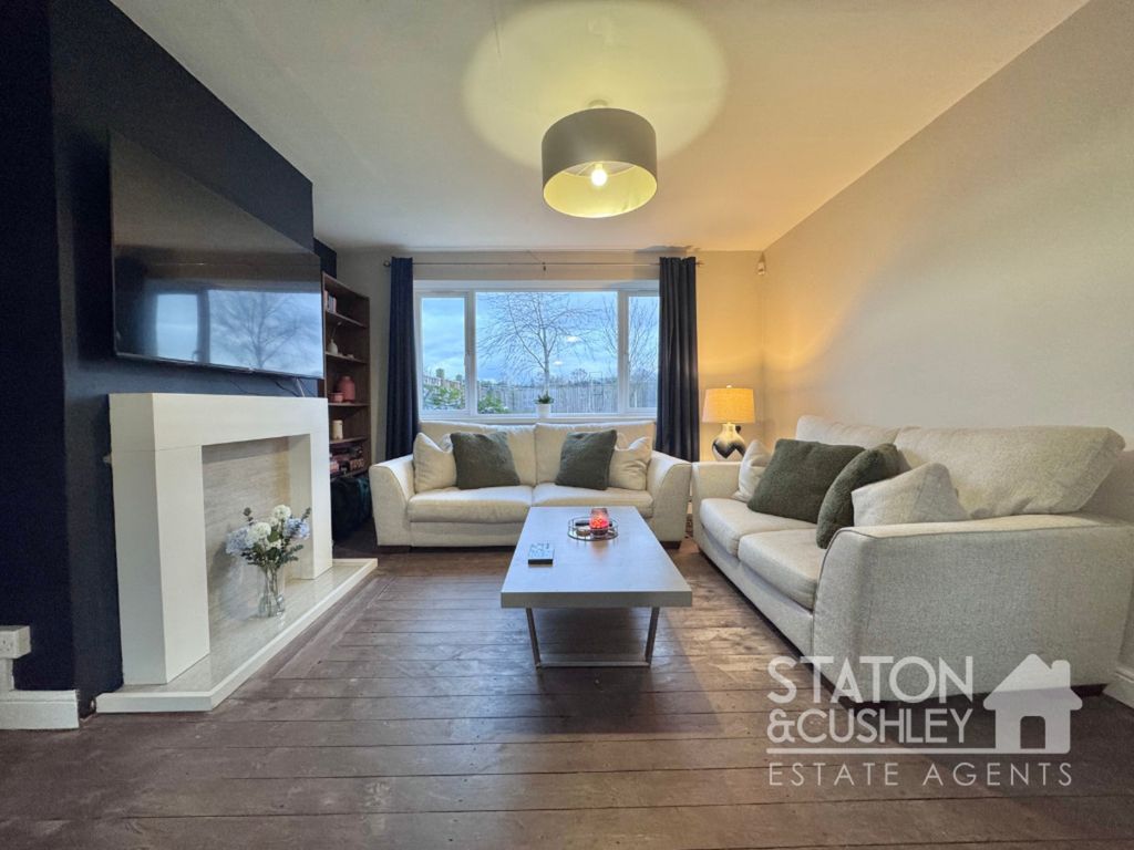 Property photo 2 of 23