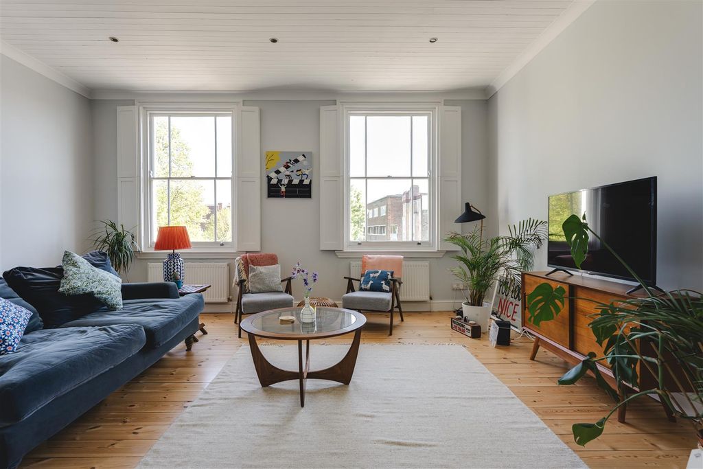 Property photo 1 of 31 Windsor Road-31.Jpg