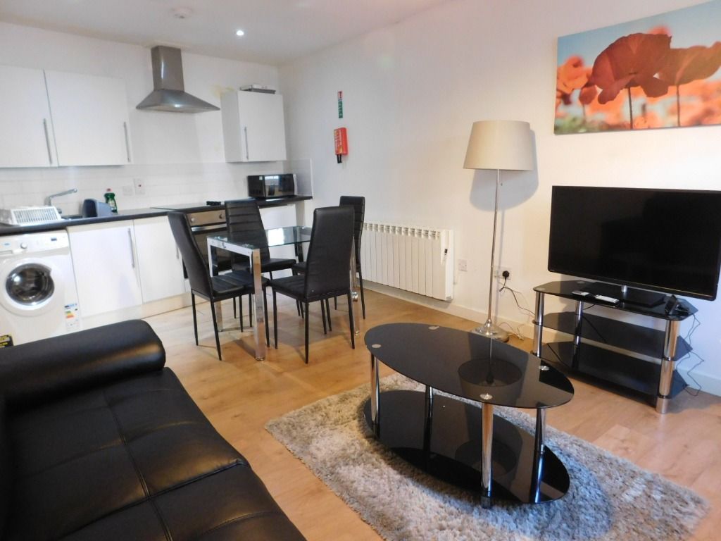 Property photo 2 of 8