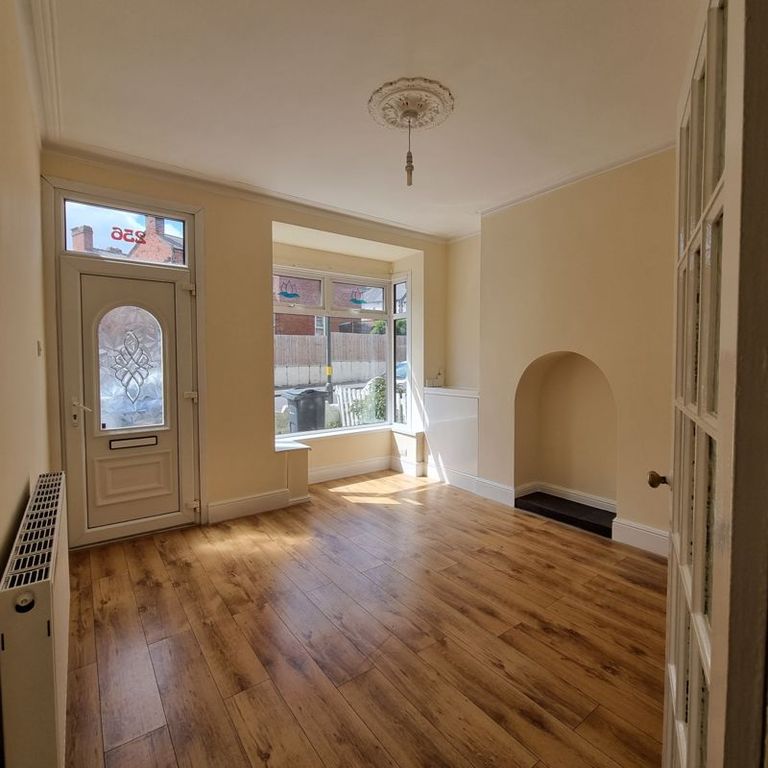 Property photo 2 of 7 Photo 1