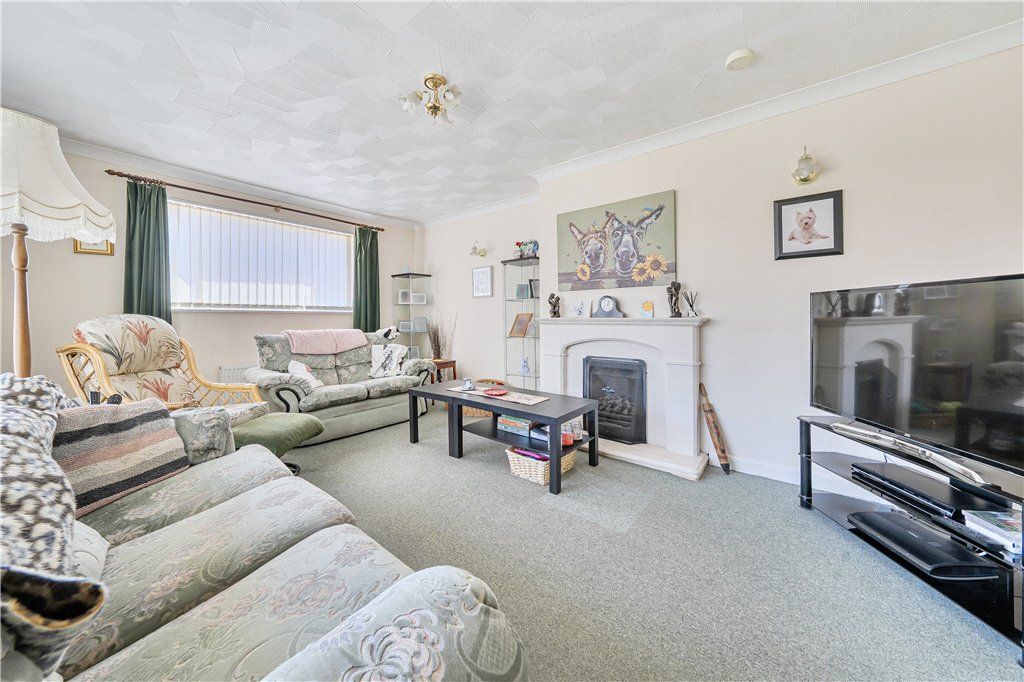 Property photo 3 of 17 Picture No. 06