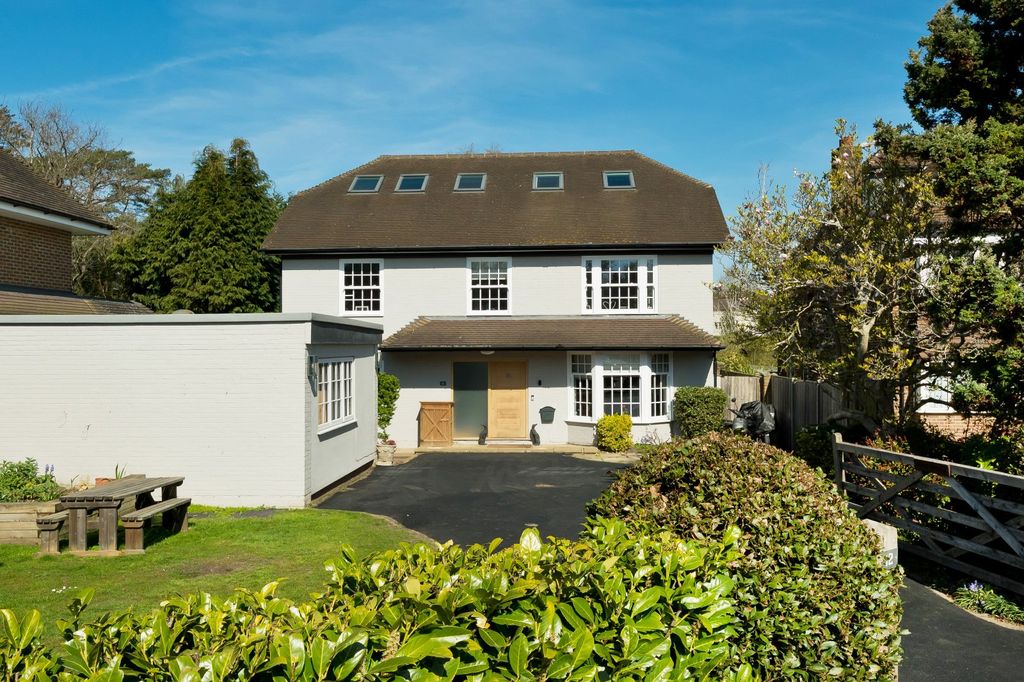 Property photo 1 of 25 Front Aspect