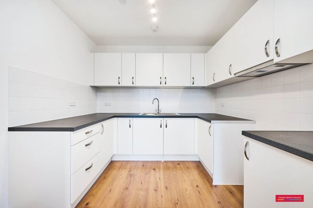 Property photo 1 of 5 Picture No. 05