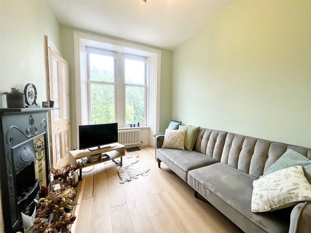 Property photo 2 of 12 Picture No. 07